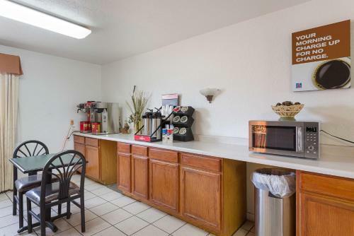 Motel Rodeway Inn