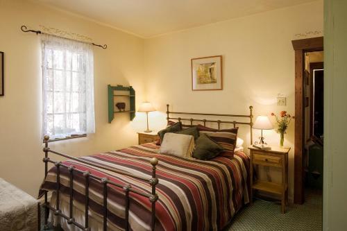 Hacienda Nicholas Bed & Breakfast