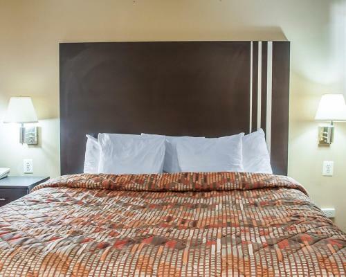 Motel Rodeway Inn & Suites Amherst