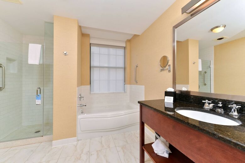 Hotel Fairfield Inn & Suites By Marriott Albany Downtown