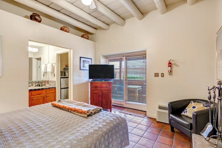 Posada Santa Fe Motel & Inn