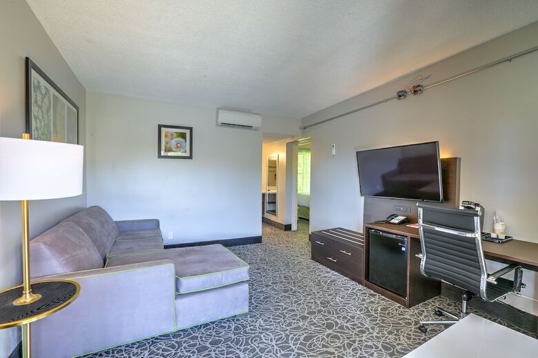 Hotel Garrett's Desert Inn