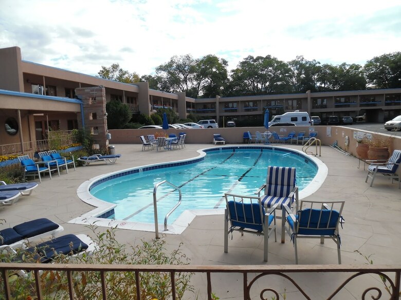Hotel Garrett's Desert Inn