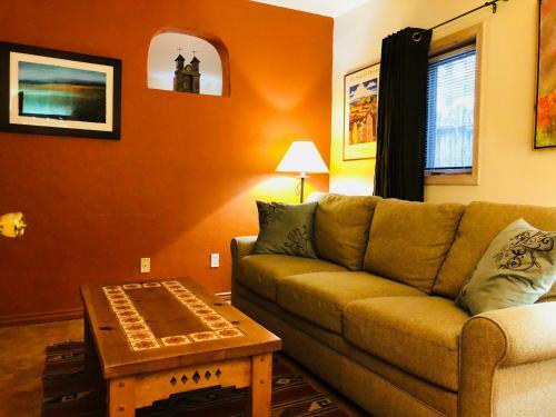Casa Cuma Bed & Breakfast