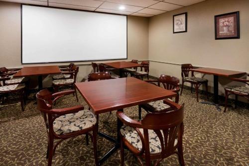 Hotel Days Inn Batavia