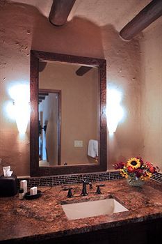 Posada Inn At Vanessie