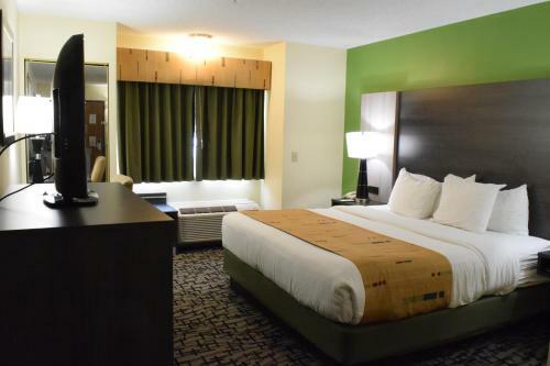 Hotel Best Western Crown Inn & Suites - Batavia