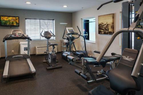 Hotel Best Western Crown Inn & Suites - Batavia