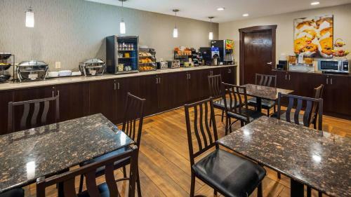 Hotel Best Western Crown Inn & Suites - Batavia