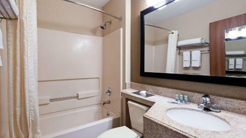 Hotel Best Western Crown Inn & Suites - Batavia