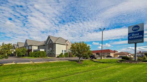 Hotel Best Western Crown Inn & Suites - Batavia