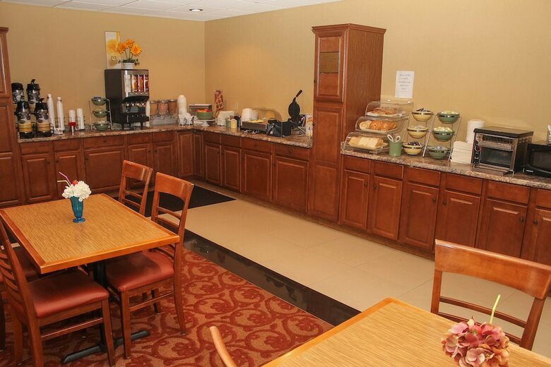 Hotel Quality Inn Buffalo Airport