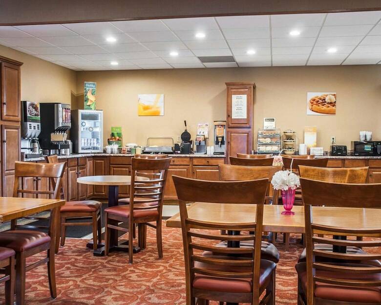 Hotel Quality Inn Buffalo Airport