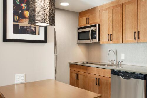 Hotel Homewood Suites By Hilton Syracuse - Carrier Circle
