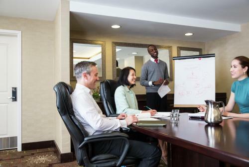 Hotel Homewood Suites By Hilton Syracuse - Carrier Circle