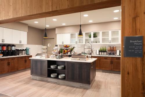 Hotel Homewood Suites By Hilton Syracuse - Carrier Circle