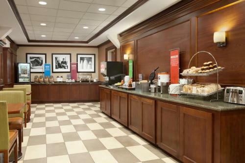 Hotel Hampton Inn Long Island-brookhaven