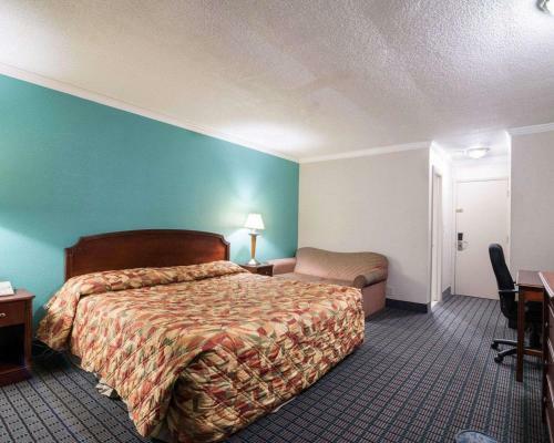 Motel Rodeway Inn Syracuse