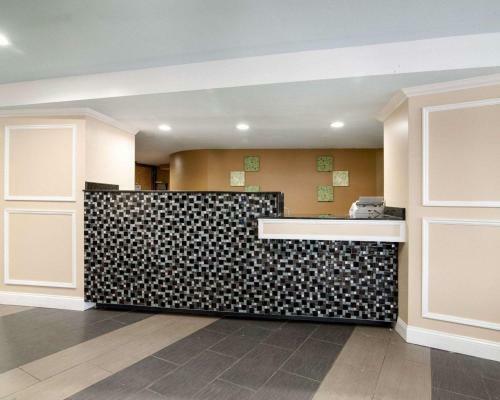 Motel Rodeway Inn Syracuse