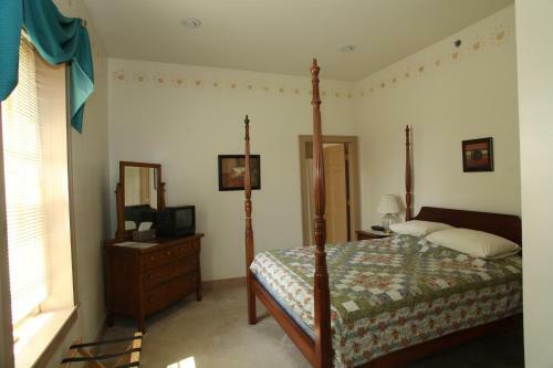 Bed & Breakfast Oak Valley Inn And Suites