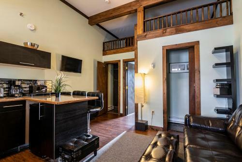 Downhill Apartments