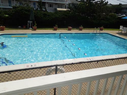 Hotel Royal Atlantic Beach Resort