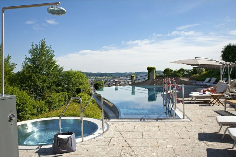 Hotel Schloss Monchstein