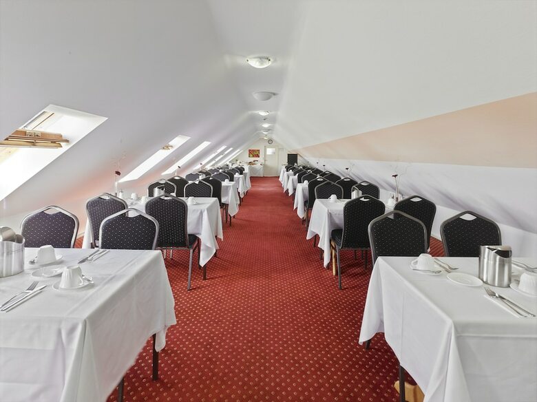 Hotel Azimut Erding