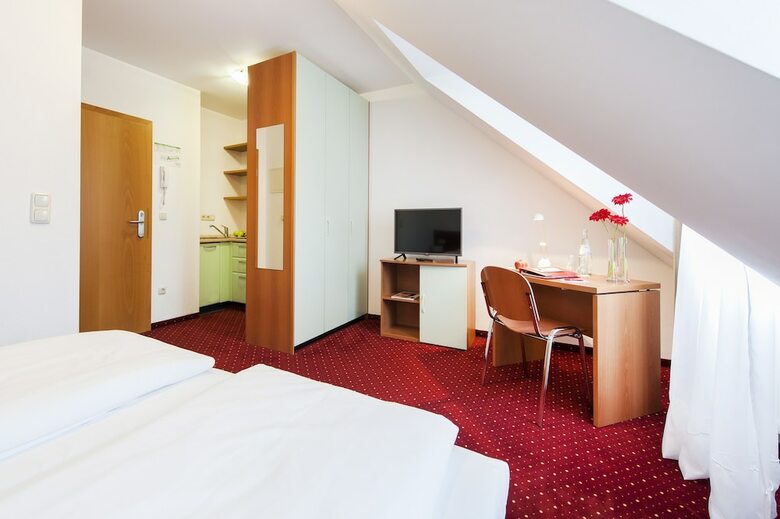 Hotel Azimut Erding