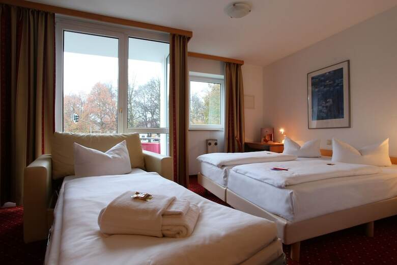 Hotel Azimut Erding