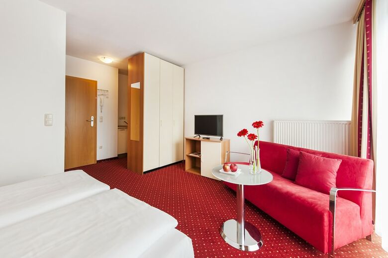 Hotel Azimut Erding