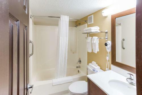 Hotel Econo Lodge Inn & Suites Plattsburgh