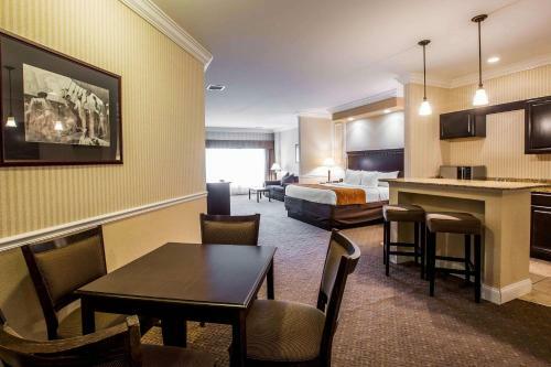 Hotel Comfort Inn & Suites Plattsburgh