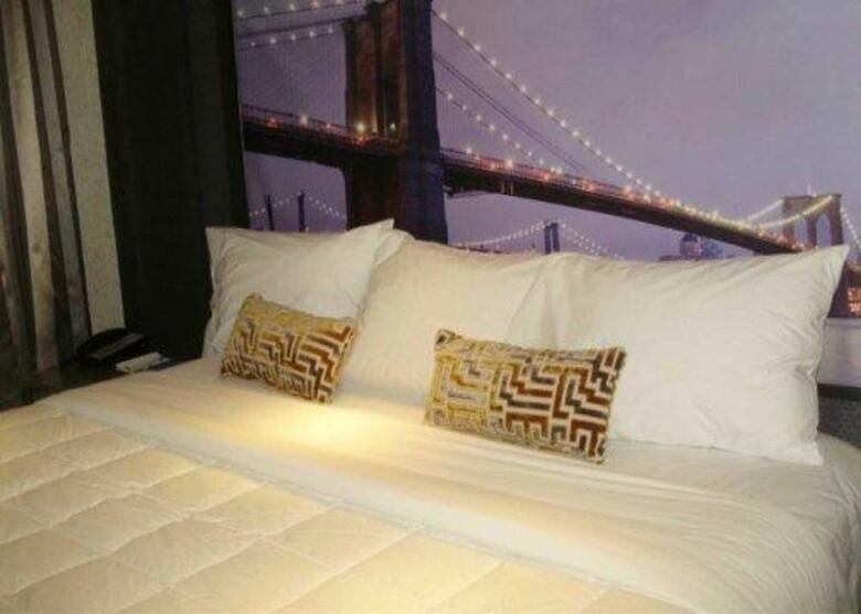 Hotel Rodeway Inn Near Jfk Airport