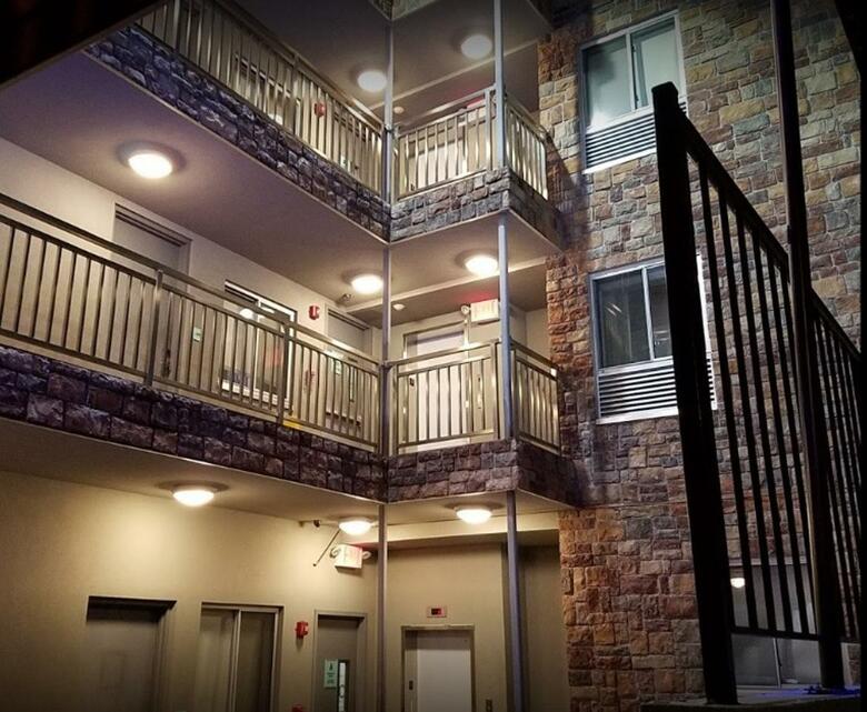 Hotel Rodeway Inn Near Jfk Airport