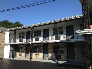 Towpath Motel