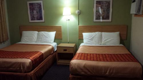 Happy Journey Motel