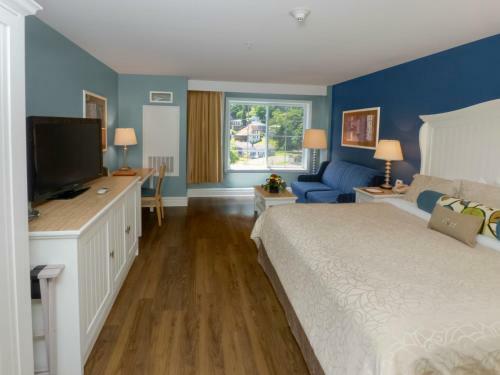Watkins Glen Harbor Hotel