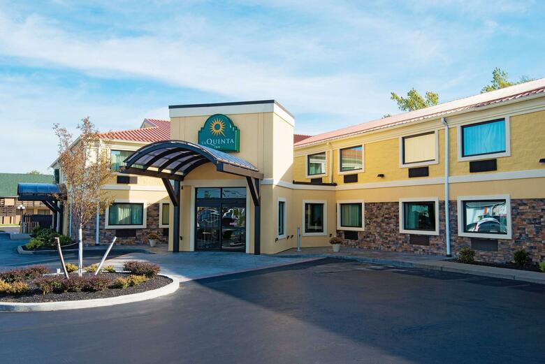 Hotel La Quinta Inn Buffalo Airport