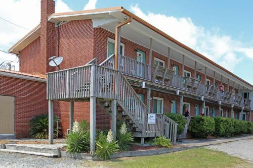 Cape Pines Motel Hatteras Island