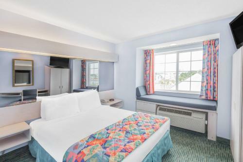 Hotel Microtel Inn & Suites By Wyndham Carolina Beach