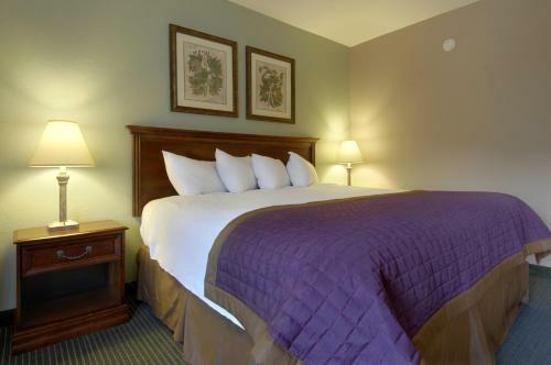 Hotel Baymont Cherokee