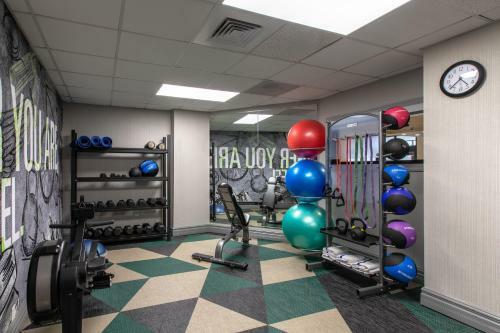 Hotel Wingate By Wyndham Concord Mills