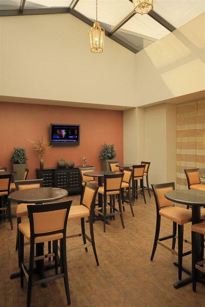 Hotel Crowne Plaza Charlotte Executive Park