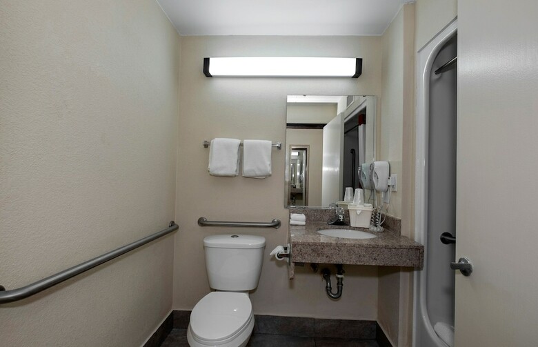 Motel Red Roof Inn Charlotte - University