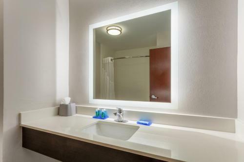 Hotel Holiday Inn Express Arrowood
