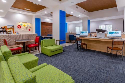 Hotel Holiday Inn Express Arrowood