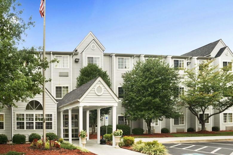 Hotel Microtel Inn By Wyndham Charlotte Airport