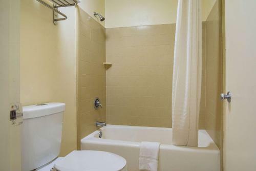 Hotel Econo Lodge Research Triangle Park