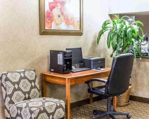 Hotel Quality Inn & Suites Fayetteville